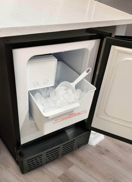 15″ built-in ice maker in stainless steel